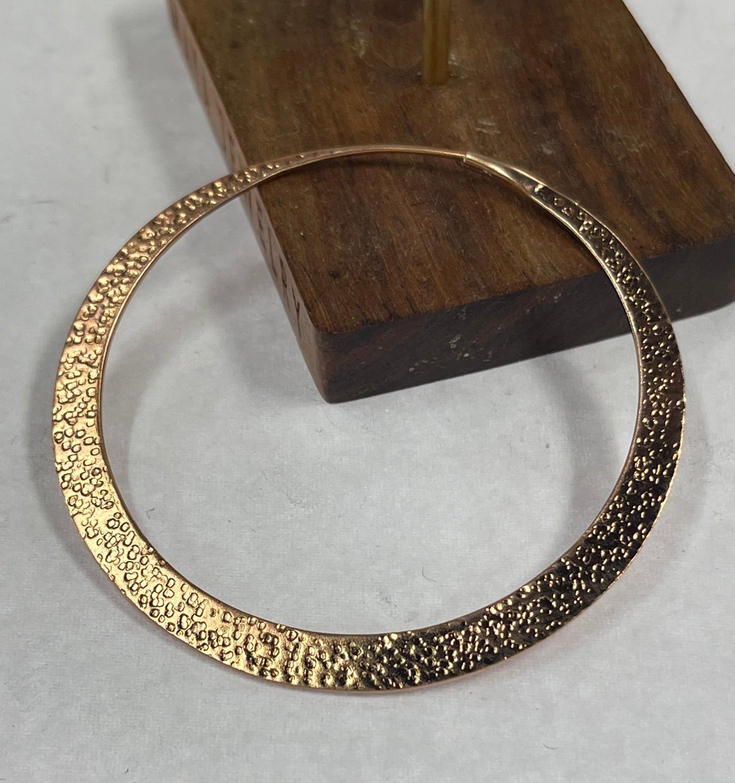 Flat Hoop Vermeil from Tawapa