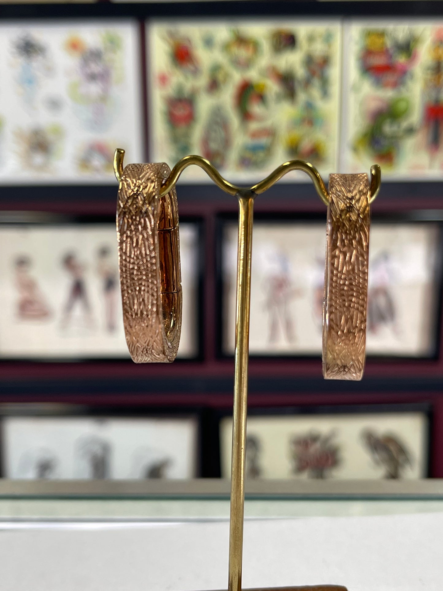 Artifact from TETHER