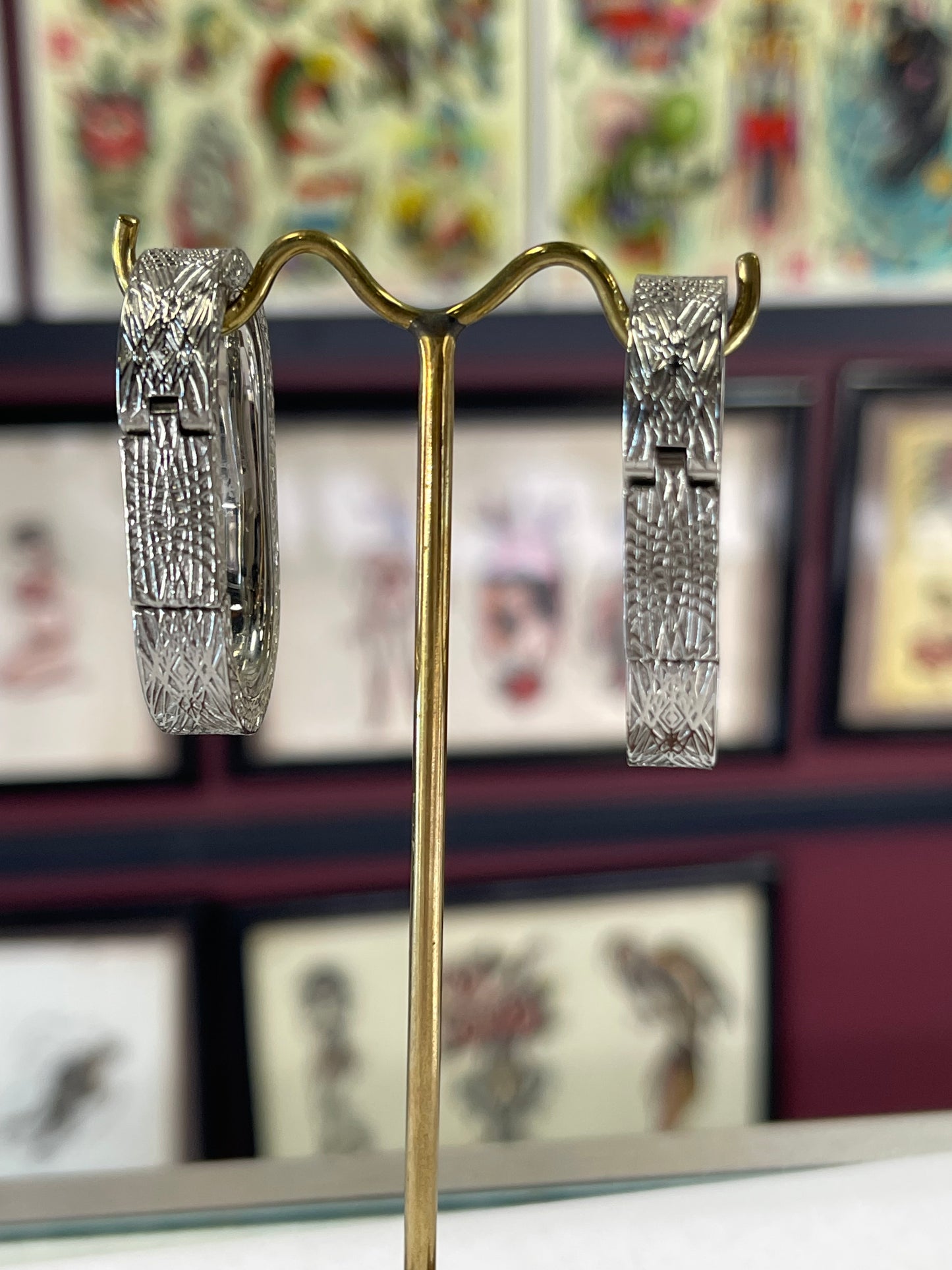 Artifact from TETHER