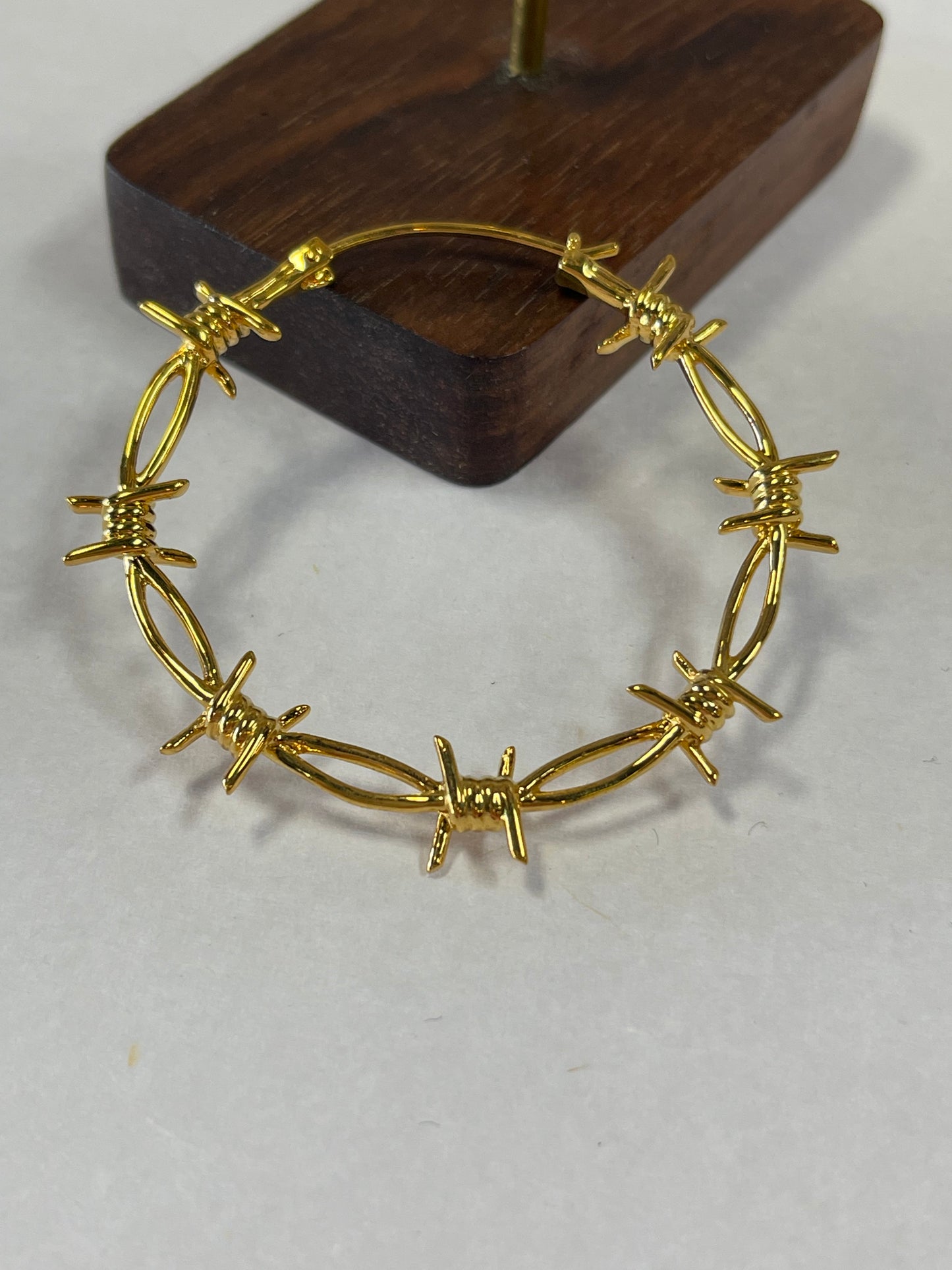 Pamela Barbed Wire from Maya Jewelry
