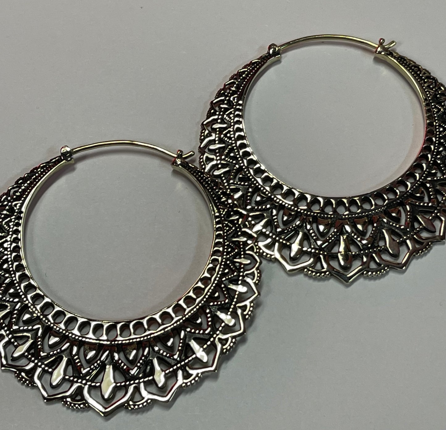 Manuka ear weights from Maya Jewelry