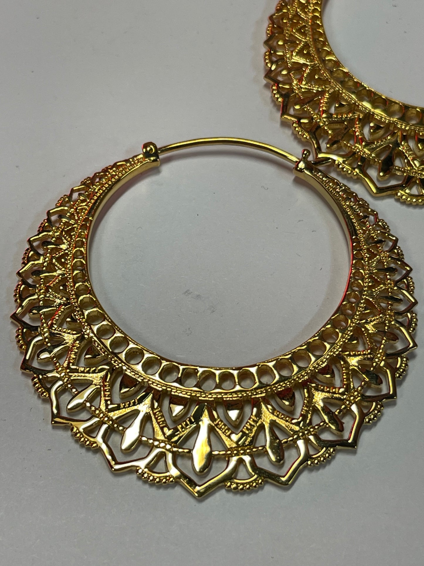 Manuka ear weights from Maya Jewelry