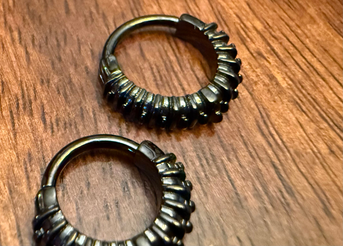 Omni - PVD coated obsidian - Clicker by Tether