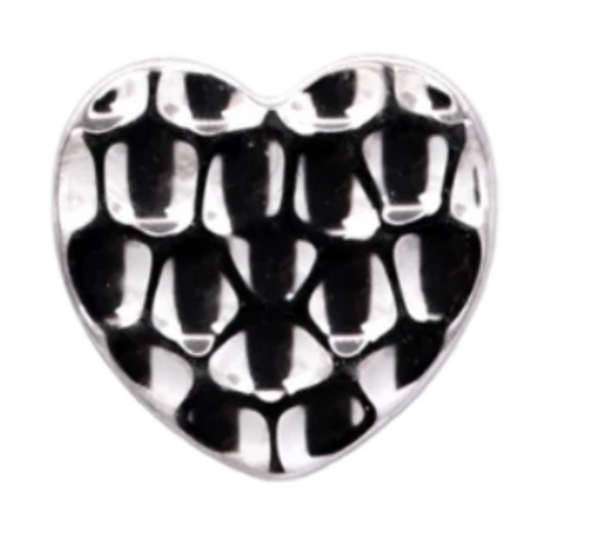 Hammered Heart Titanium by Junipurr