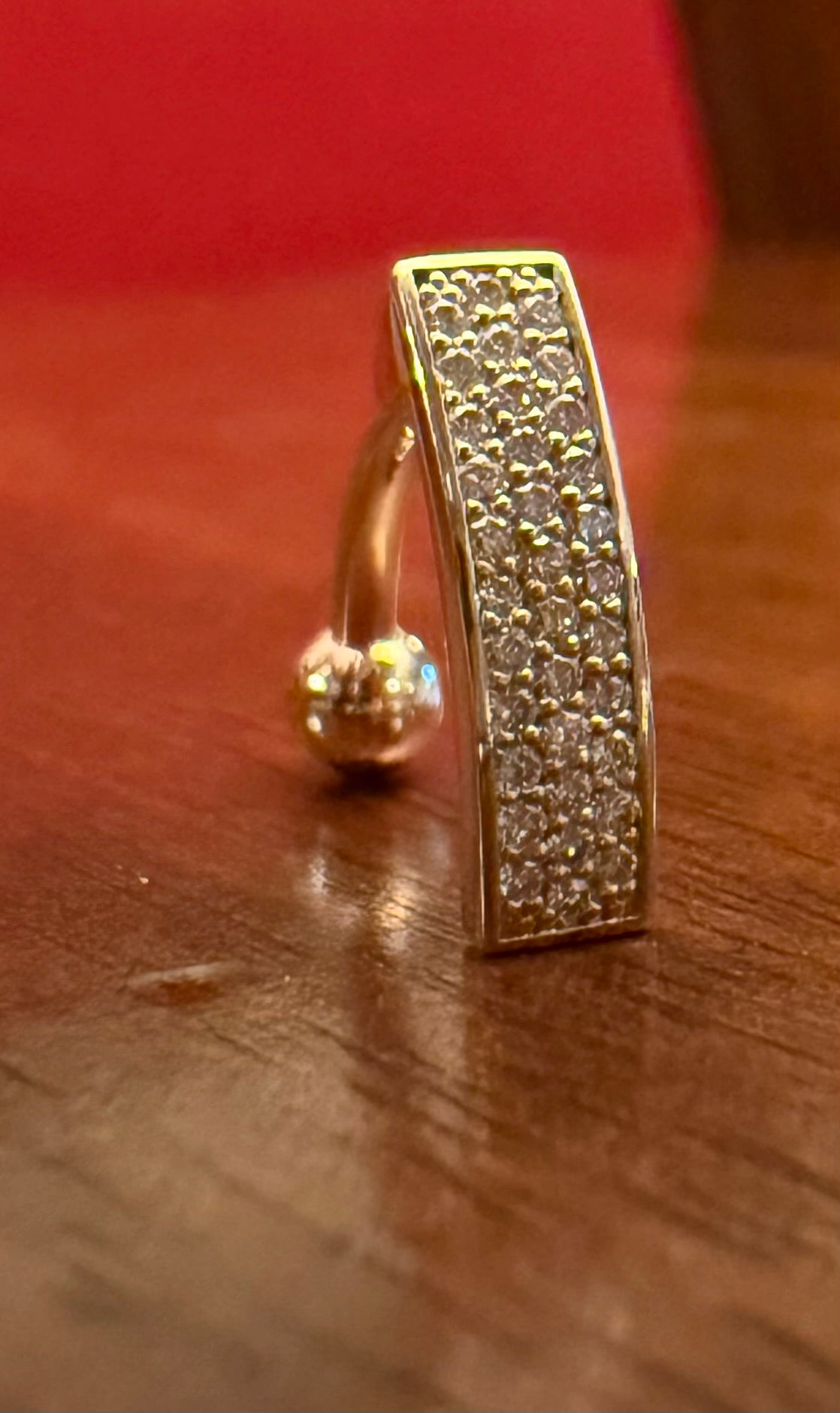 BVLA - Kenari - Comfort Fit Curved Barbell with Diamonds