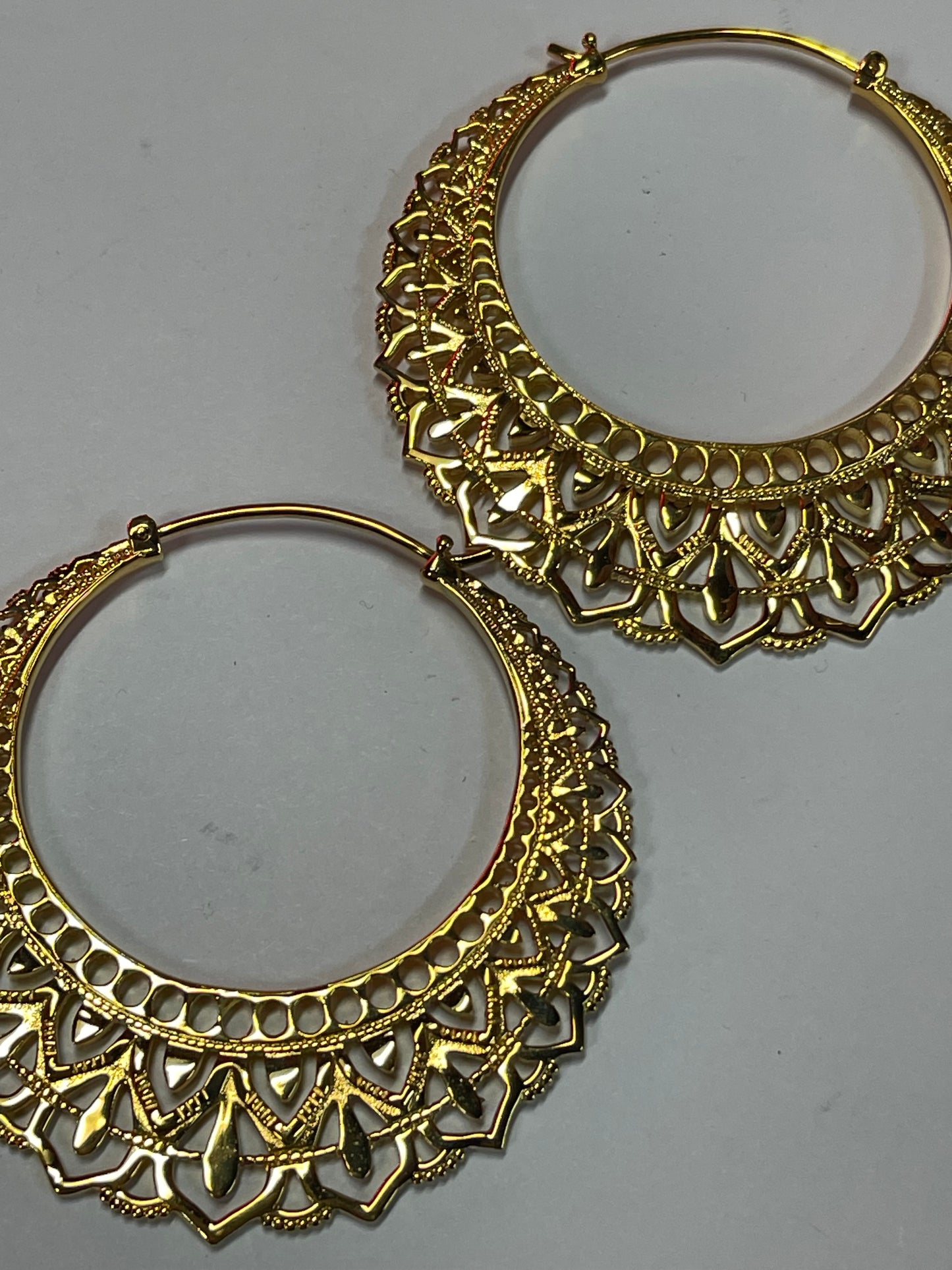 Manuka ear weights from Maya Jewelry